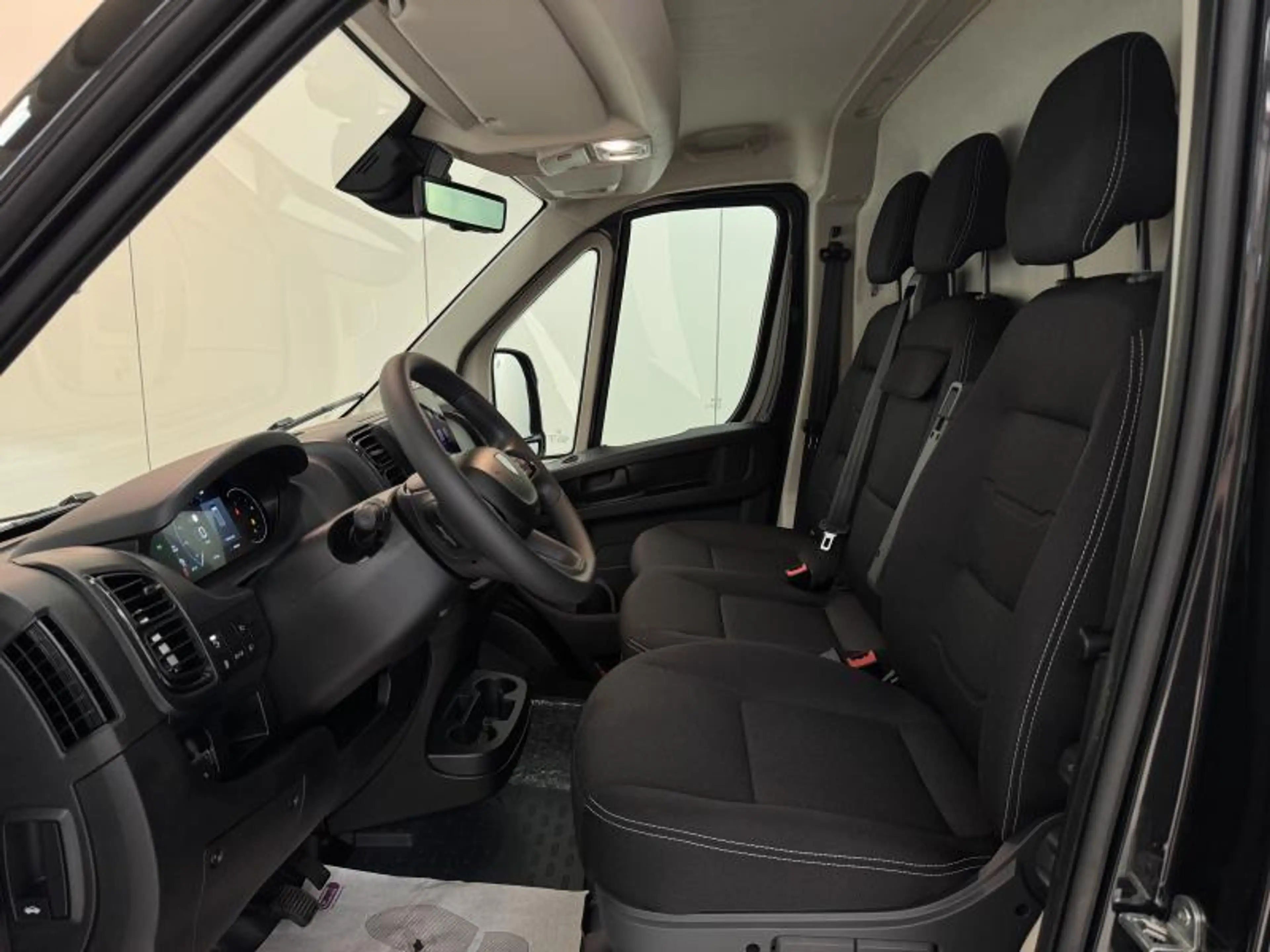 Peugeot Boxer 2.2BlueHDi 180 L3/H2 S&S AT **** 8 jaar garantie!! — photo 9