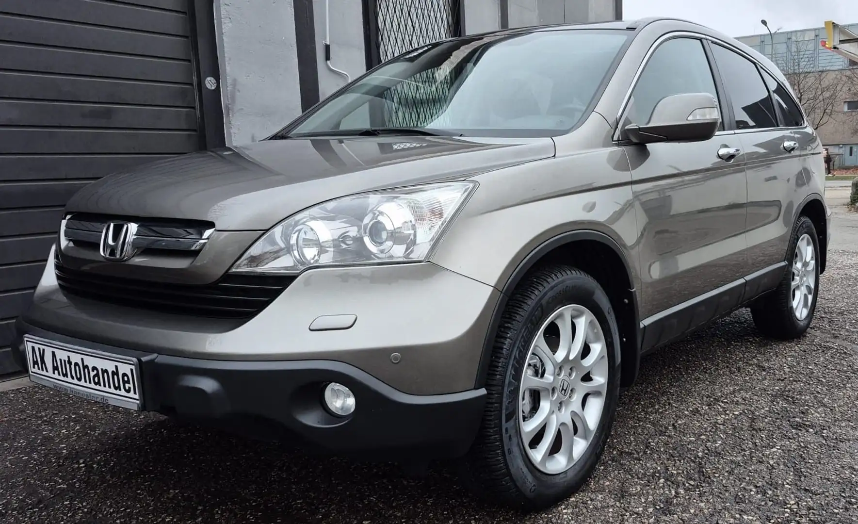 Honda CR-V Executive Navi Kamera Pano Tempomat TÜV Neu Gris - 1