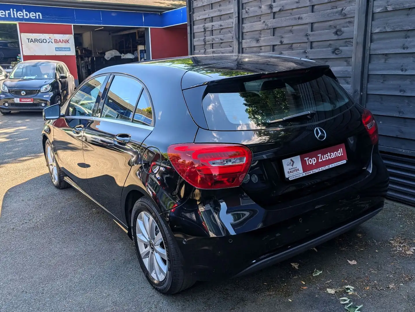 Mercedes-Benz A 180 BlueEff. STYLE 2018 NAVI ALU nur 54tKM! Noir - 2