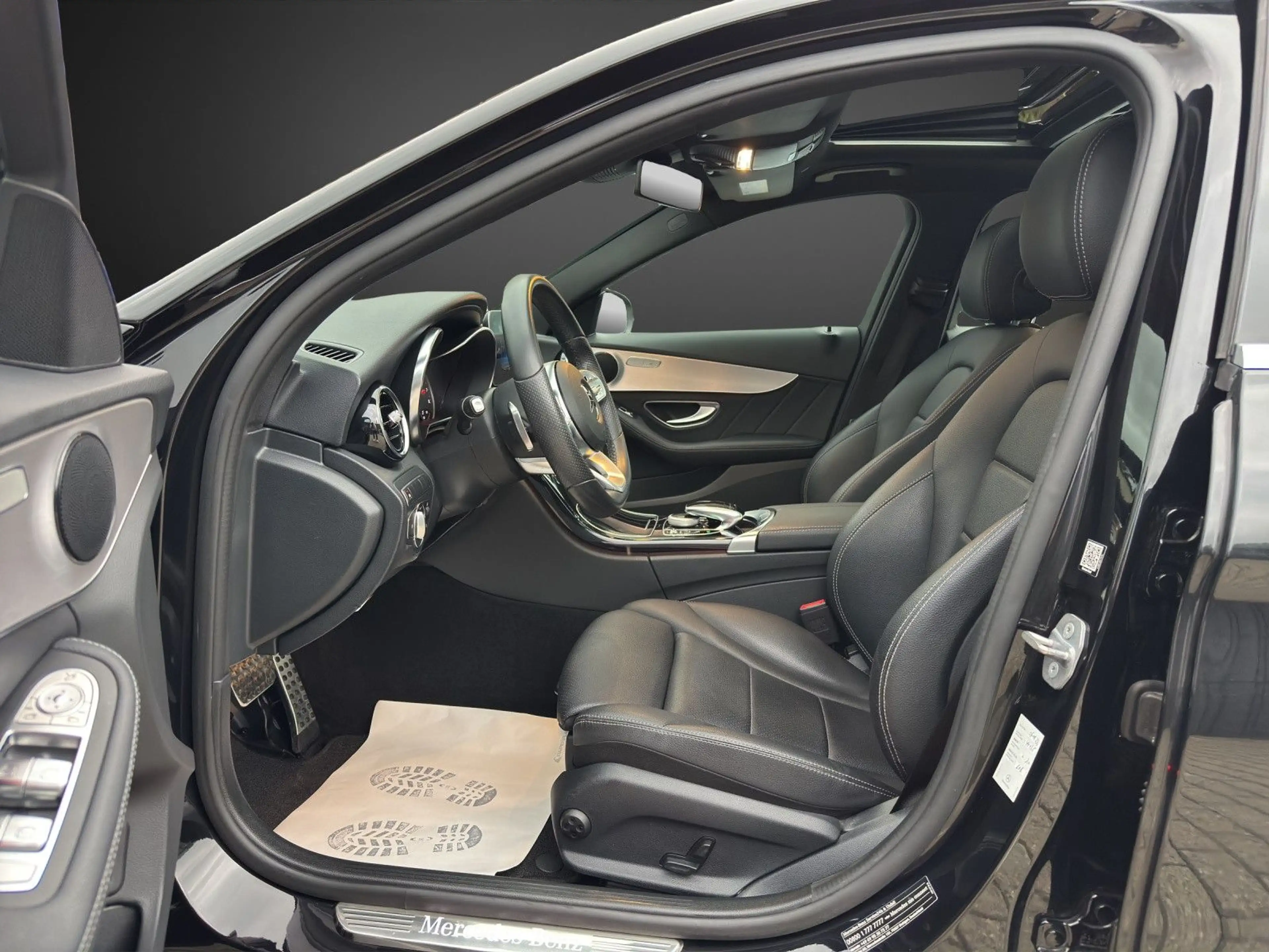 Mercedes-Benz C 180 Lim. CGI AMG Line*Schiebedach*LED*9G-Tron — photo 10