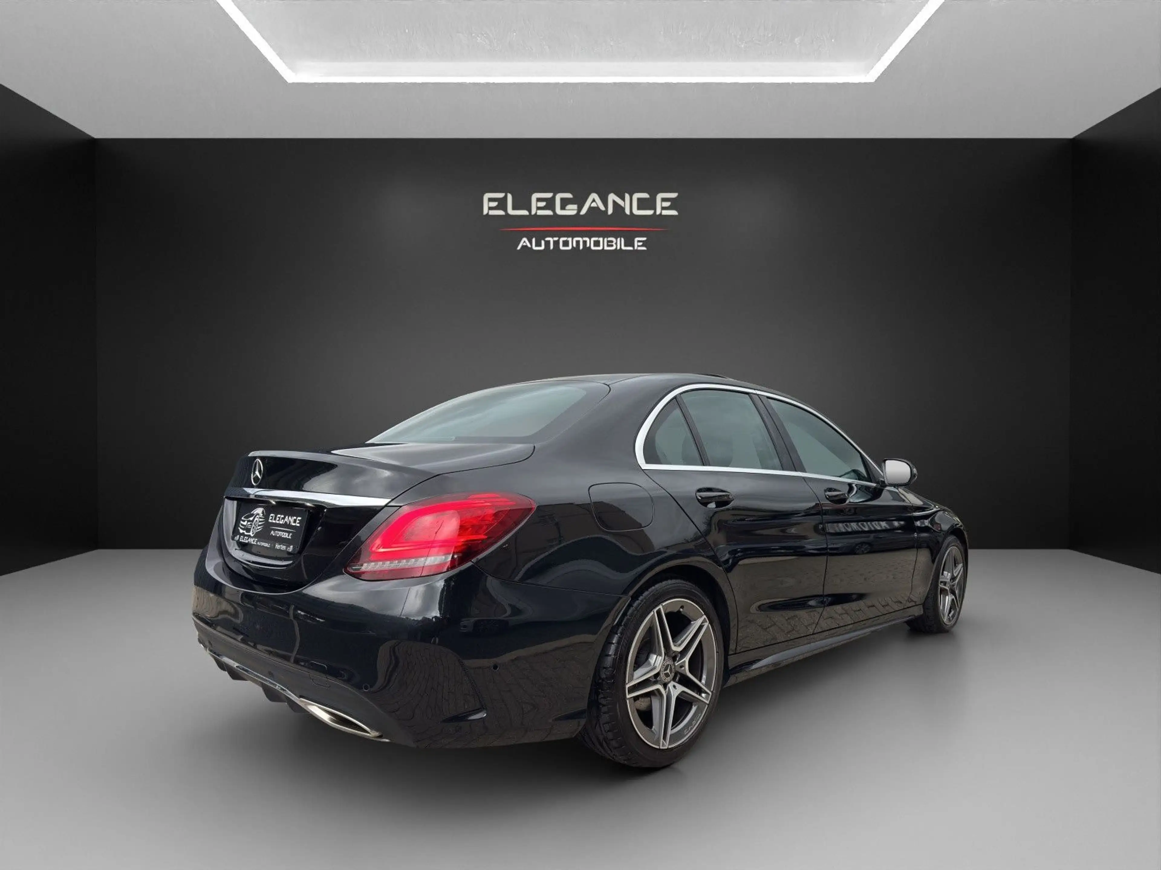 Mercedes-Benz C 180 Lim. CGI AMG Line*Schiebedach*LED*9G-Tron — photo 5