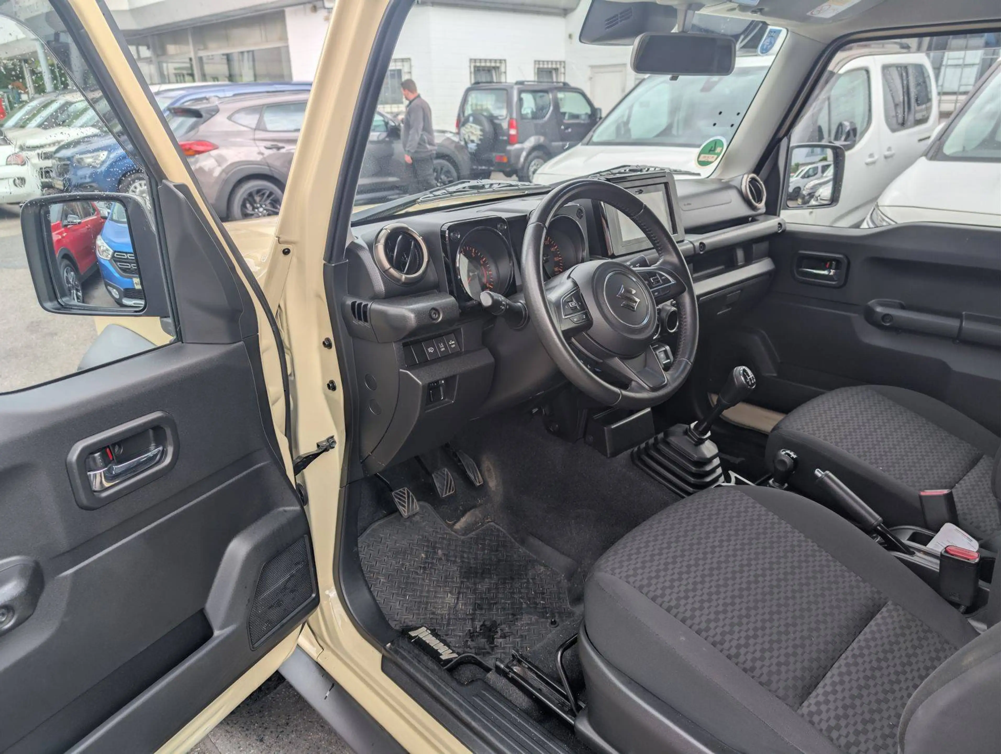 Suzuki Jimny Comfort+ AllGrip Navi/Alufelgen/Höherlegung — photo 8