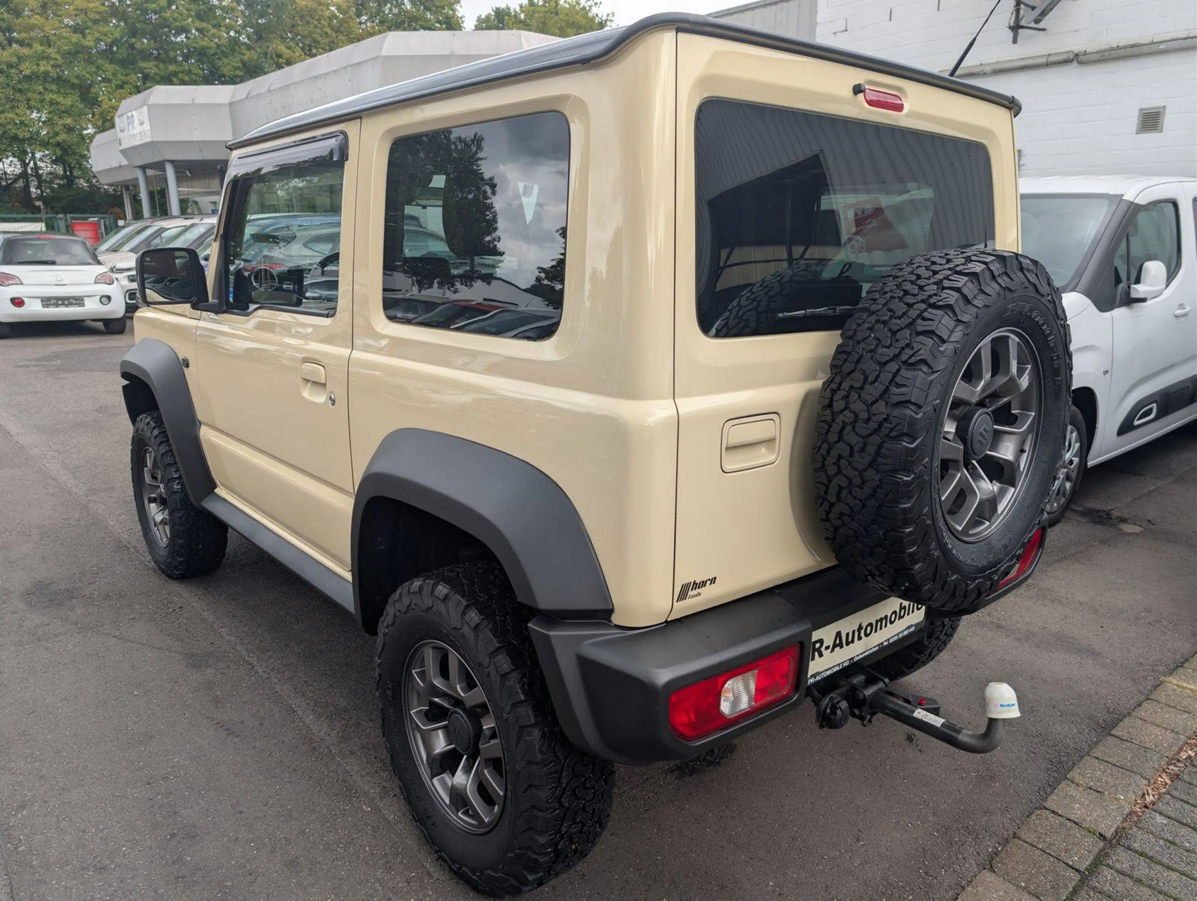 Suzuki Jimny Comfort+ AllGrip Navi/Alufelgen/Höherlegung — photo 6