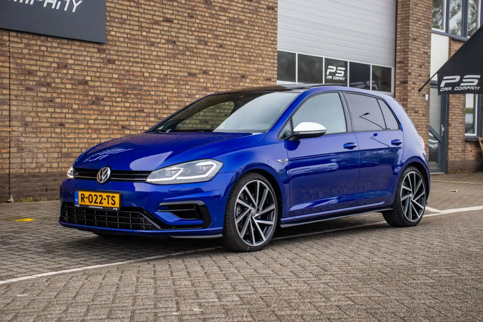 Volkswagen Golf 2.0 TSI 4Motion R, Pano, Leder,Sfeer,Carplay Bleu - 2