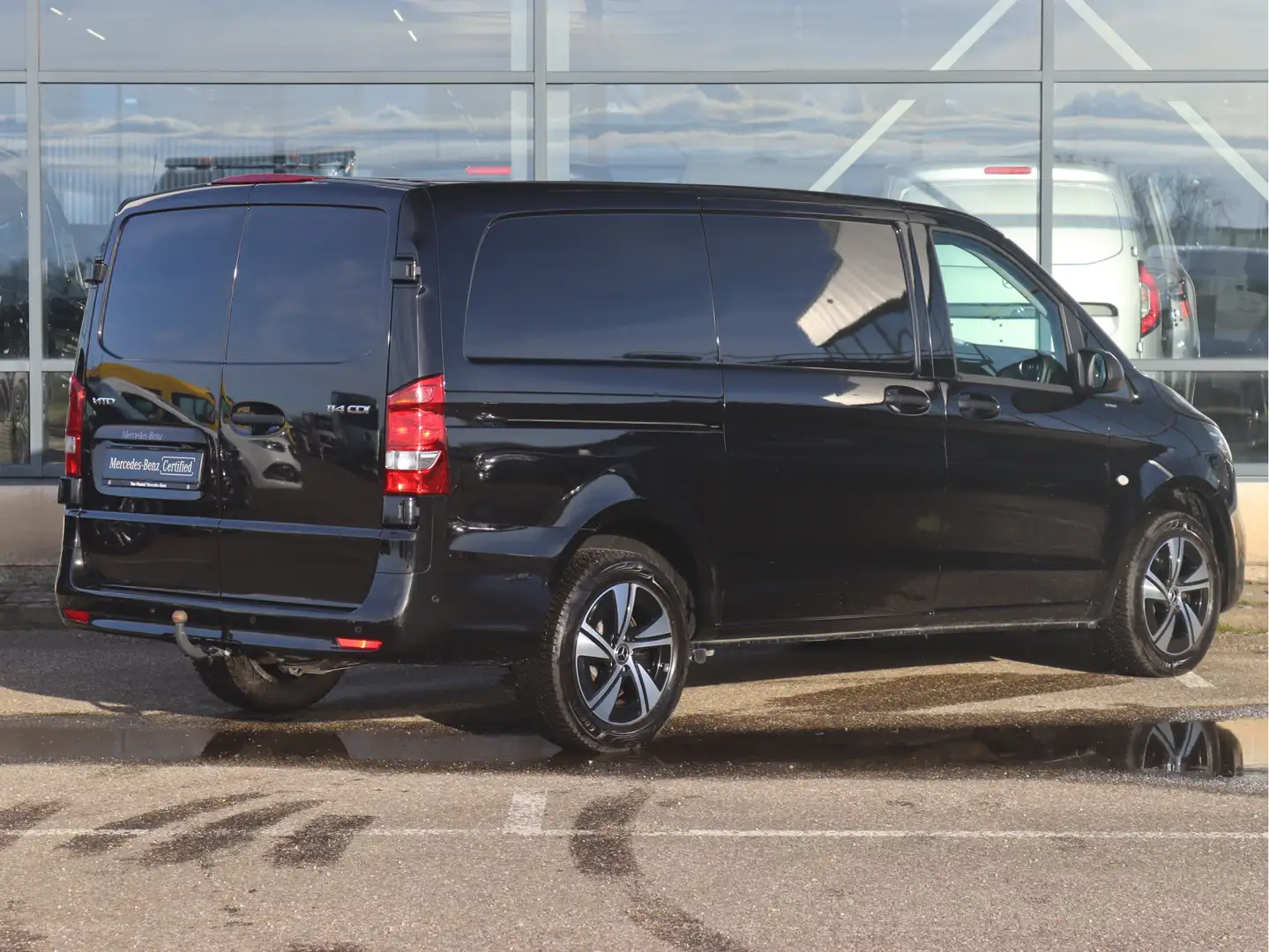 Mercedes-Benz Vito 114 CDI L2 Select | AIRCO/CAMERA/CRUISE/2.500KG AH Zwart - 2