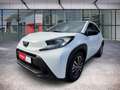 Toyota Aygo 1.0 Play ACC Navi Fernlichtass. Kam. PDC - thumbnail 2