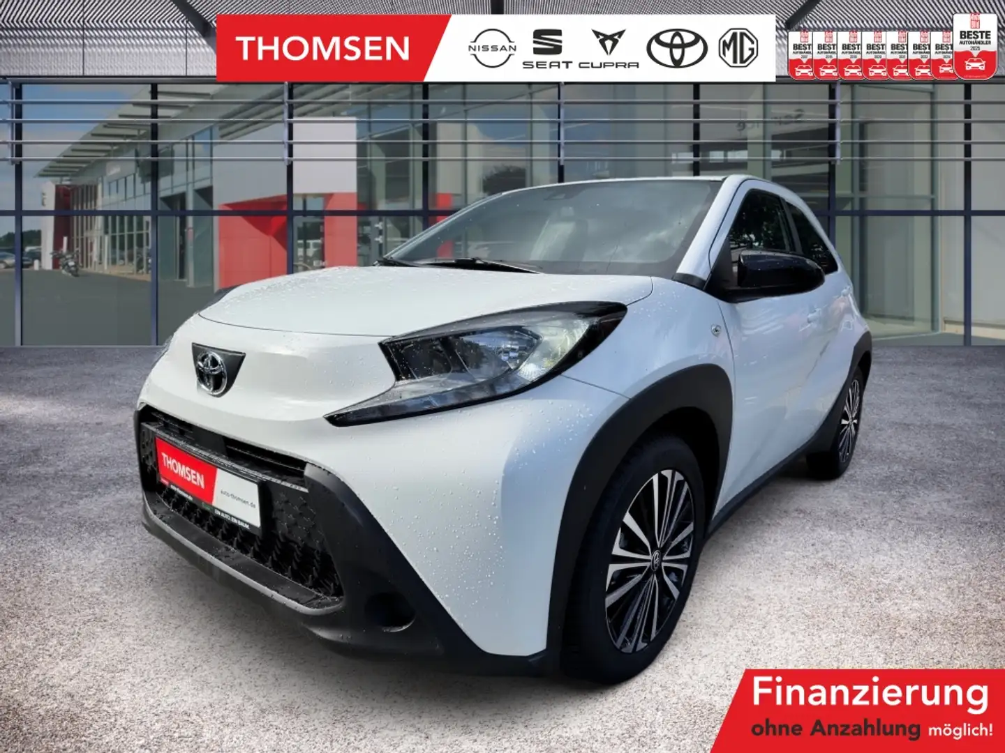 Toyota Aygo 1.0 Play ACC Navi Fernlichtass. Kam. PDC - 1