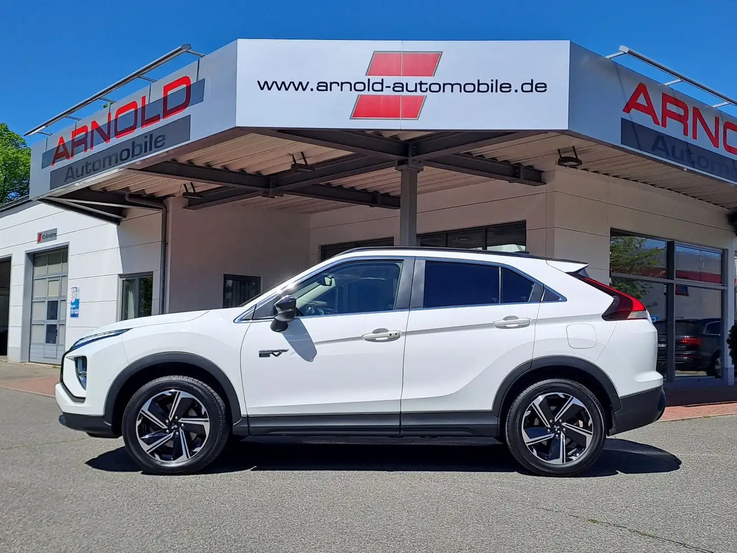 Mitsubishi Eclipse Cross 2.4 PLUG-IN HYBRID 4WD Blanco - 1