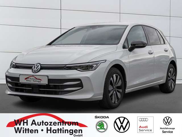 Imagine Volkswagen Golf VIII 1.5 l TSI GOAL NAVI AHK GJ-REIFEN LED PDC ACC
