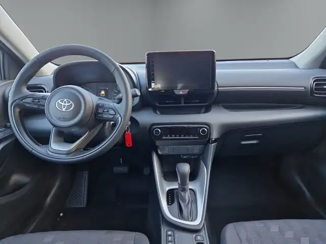 Toyota Yaris view 13