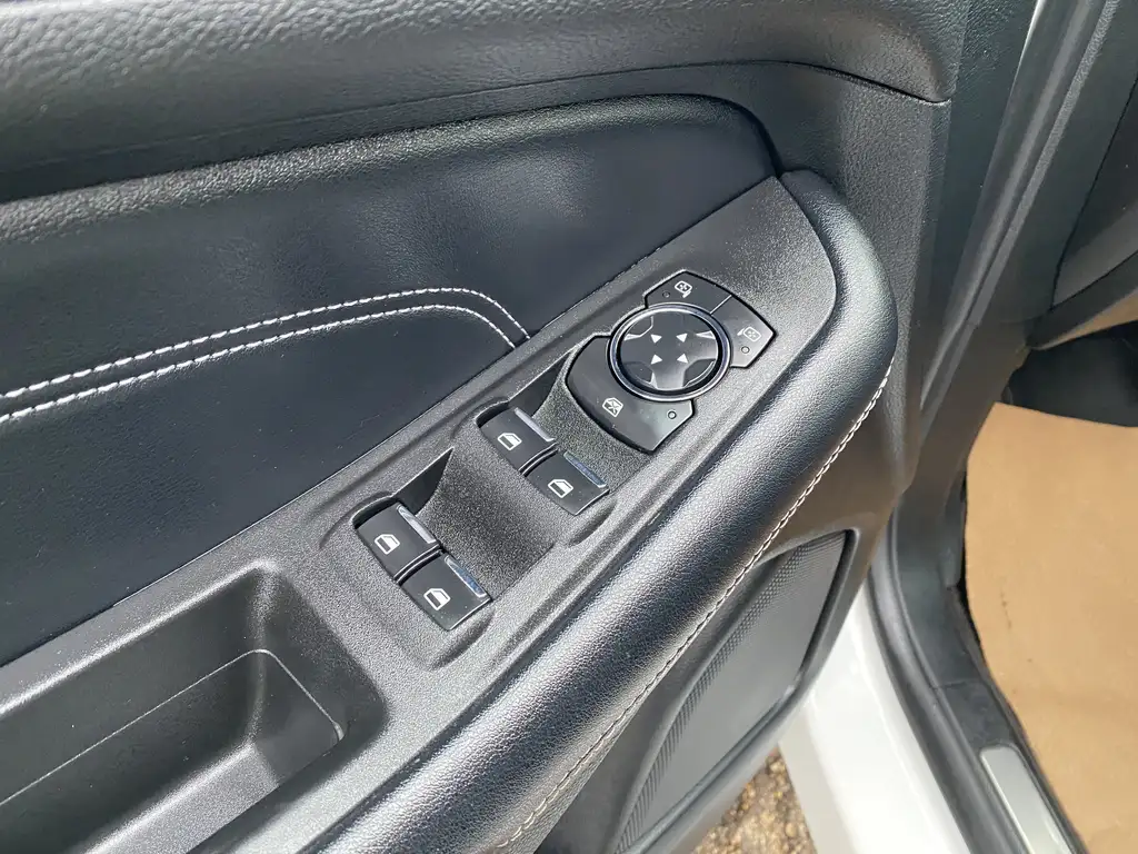 2022 Ford Edge Titanium | Panoramic Roof | Remote start | Rear Ca — photo 5