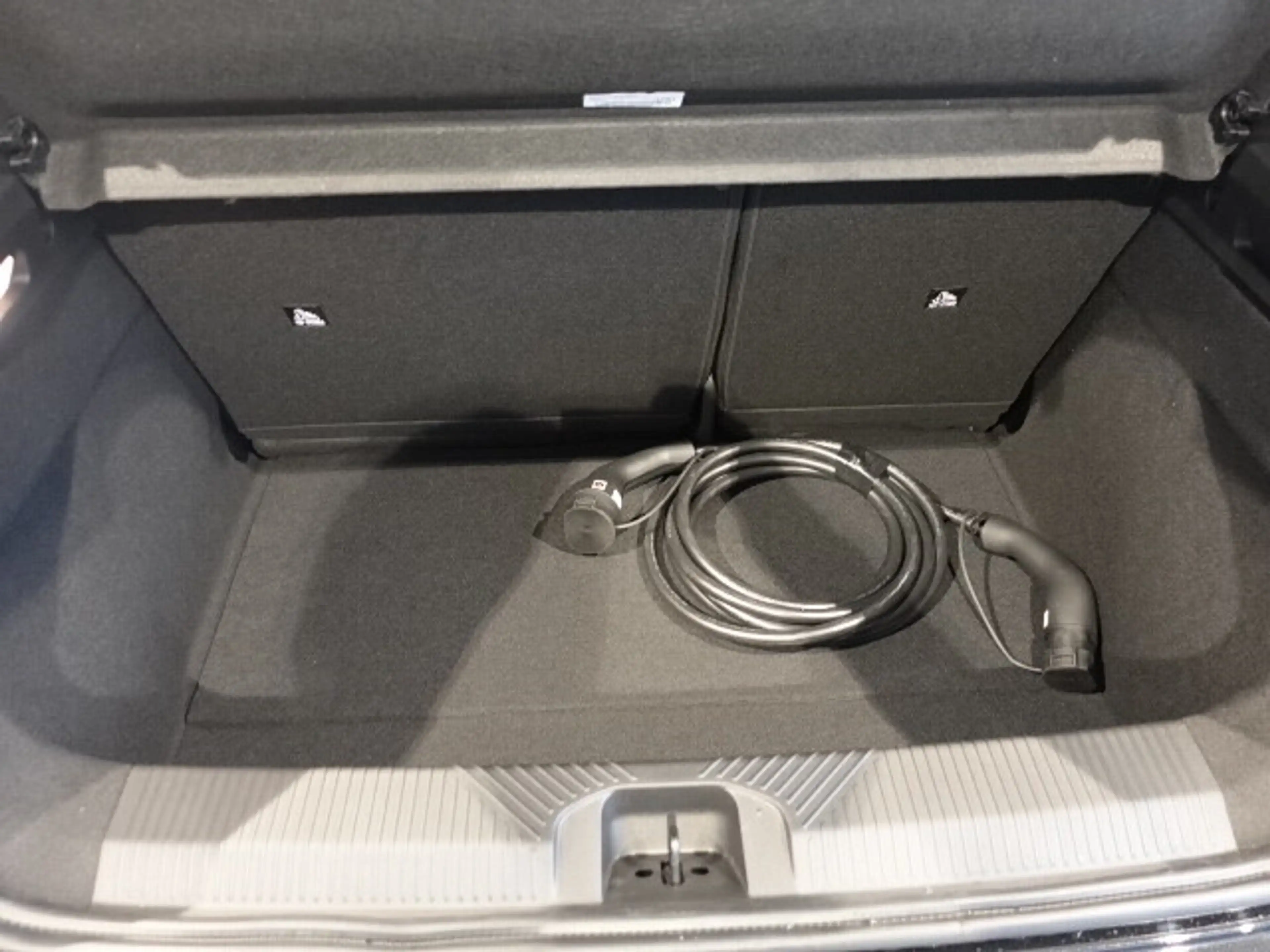 Renault R 5 R5 E-Tech 150 PS 52kWh Comfort Range Techno — photo 13