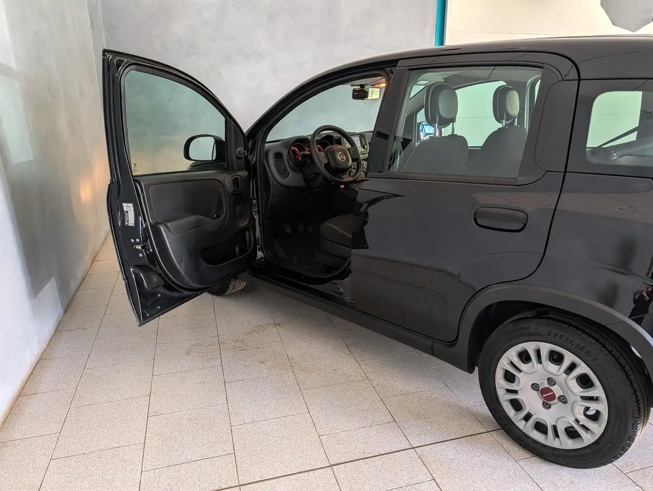 Fiat Panda 1.0 HYBRID 70CV 5