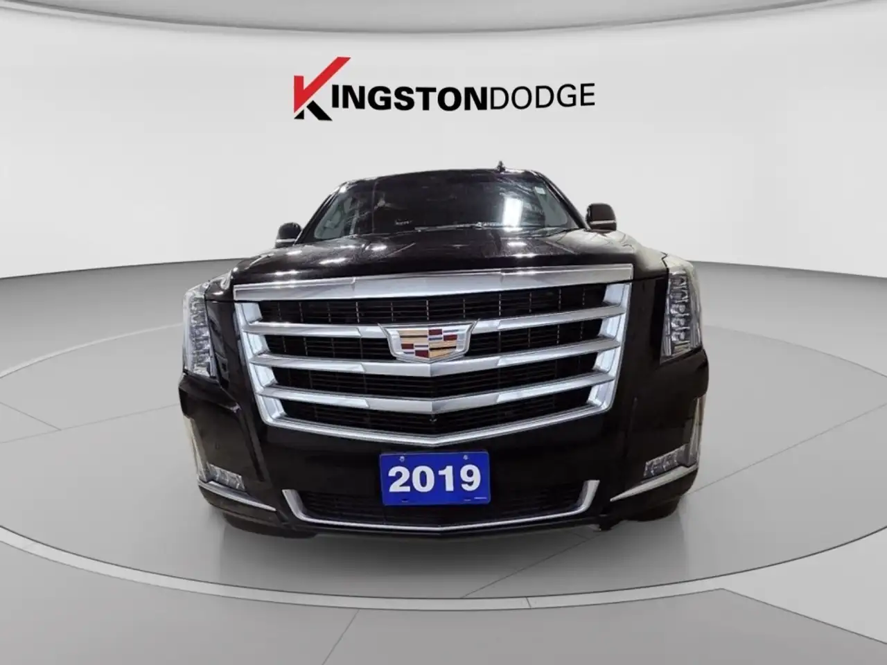 Cadillac Escalade снимка Cadillac Escalade