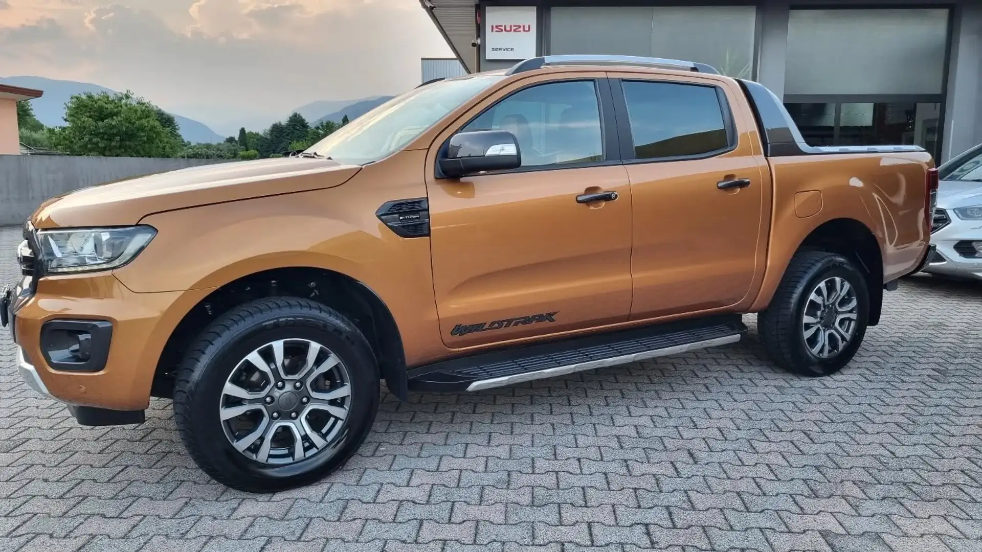 Ford Ranger 2.0 BITURBO Wildtrak NAZIONALE Gold - 2