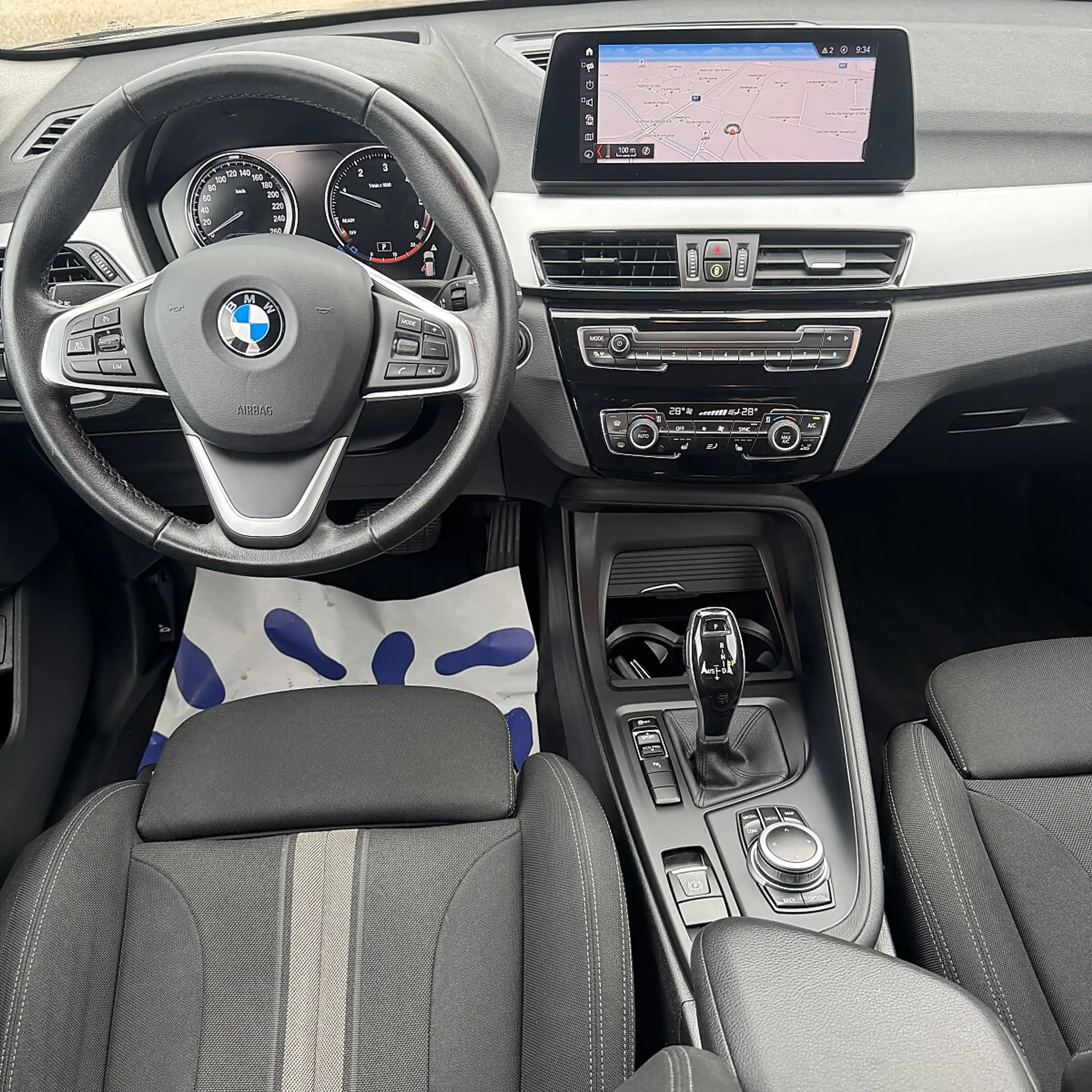 BMW X1 sDrive16d Aut.*Sportsitze*HeadUp*Kamera*Sitzh.* — photo 14