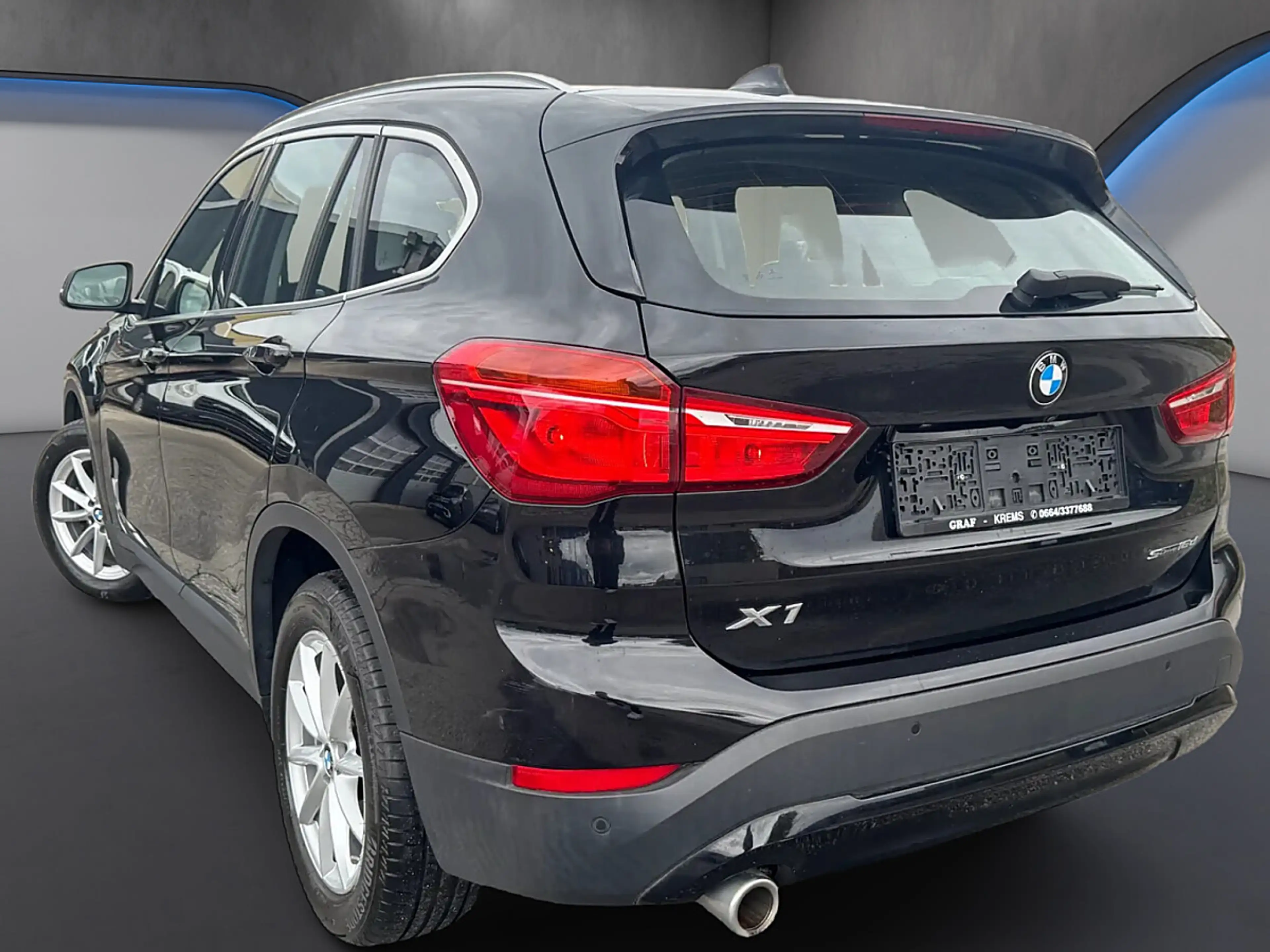 BMW X1 sDrive16d Aut.*Sportsitze*HeadUp*Kamera*Sitzh.* — photo 5