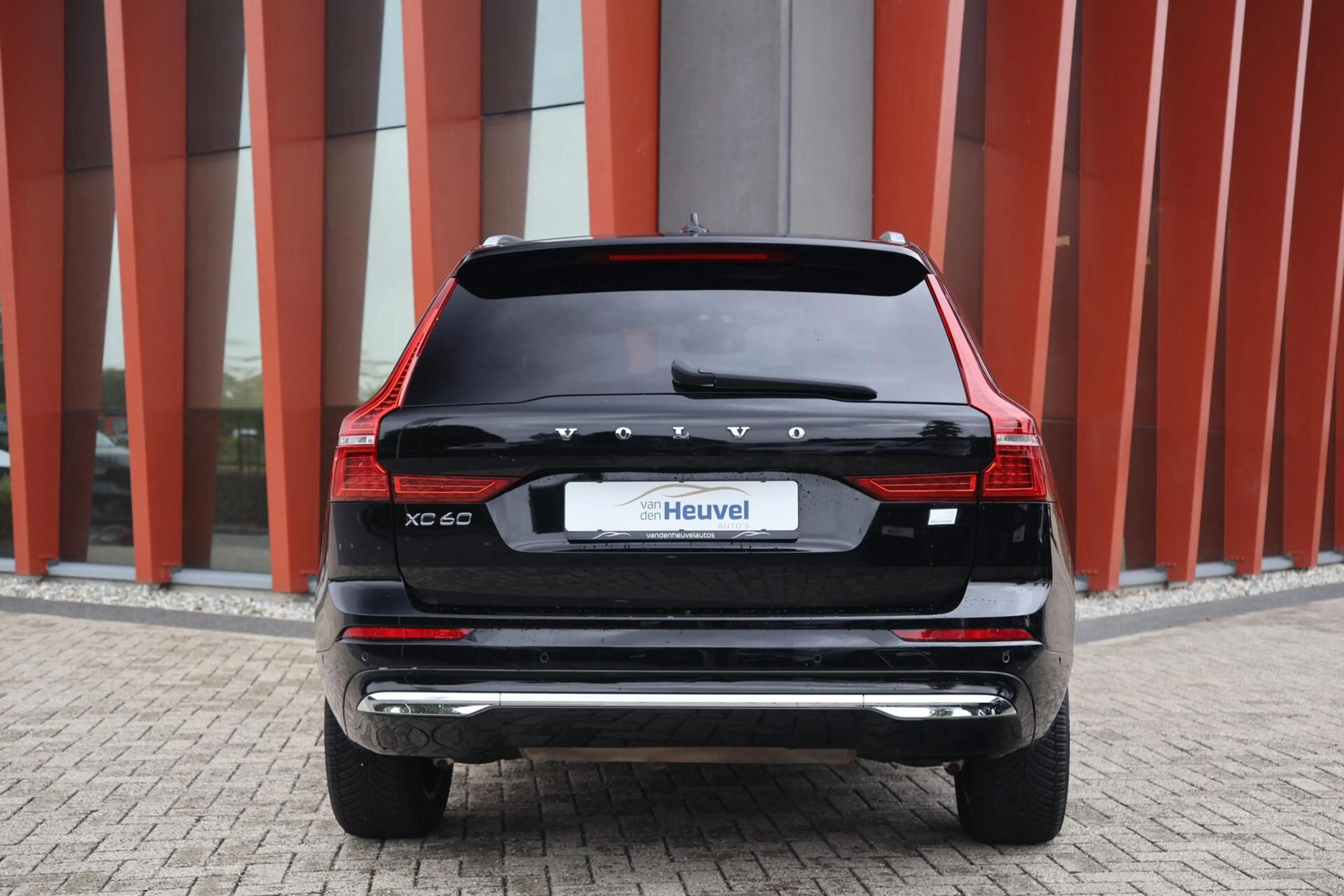 Volvo XC60 T6 Recharge AWD Plus Bright | Stoelverwarming | Tr — photo 4