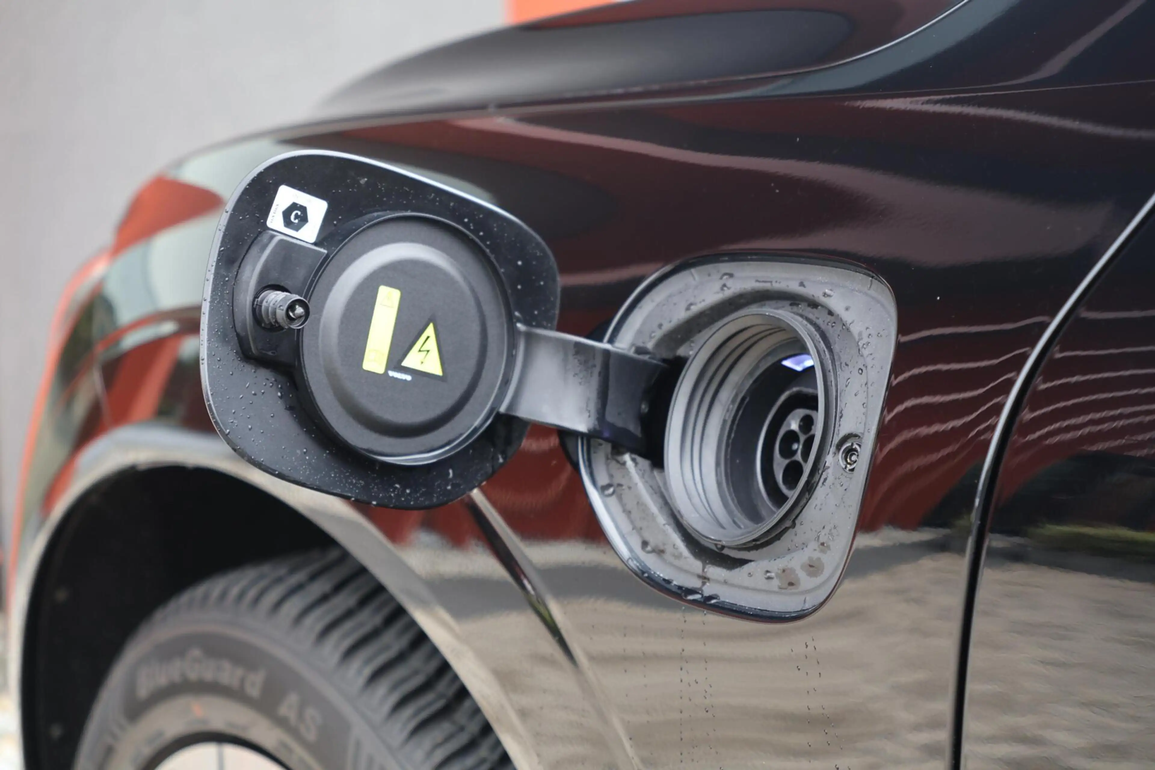 Volvo XC60 T6 Recharge AWD Plus Bright | Stoelverwarming | Tr — photo 10