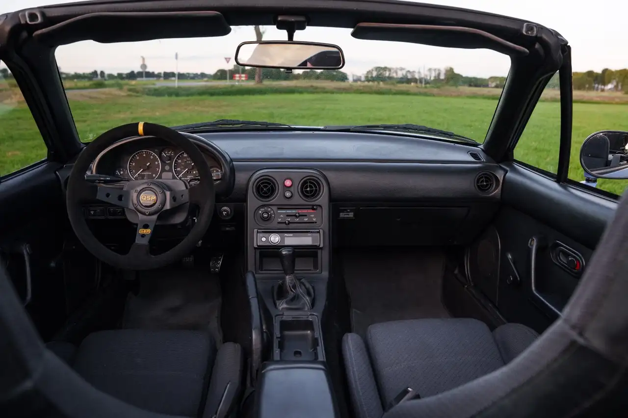 Mazda MX-5 1.6i-16V, foto 12