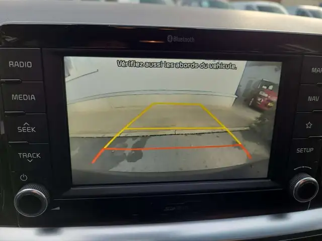 Kia Stonic 1.6CRDi 116cv Blanche 01/21 Airco Bluetooth Camera