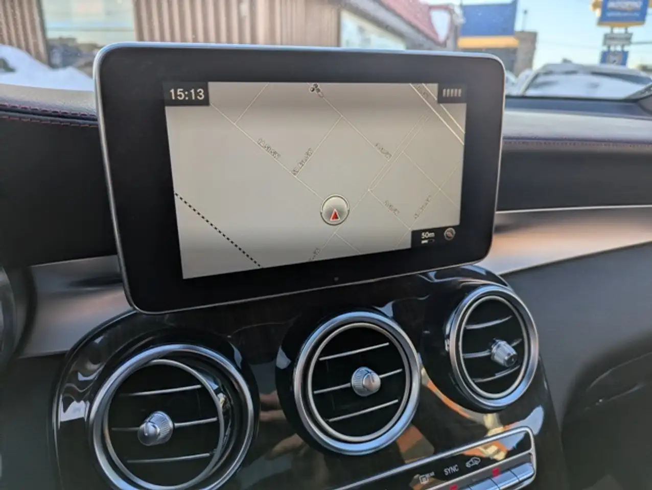 Mercedes-Benz GLC снимка Mercedes-Benz GLC