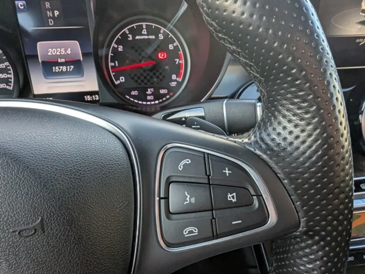 Mercedes-Benz GLC снимка Mercedes-Benz GLC