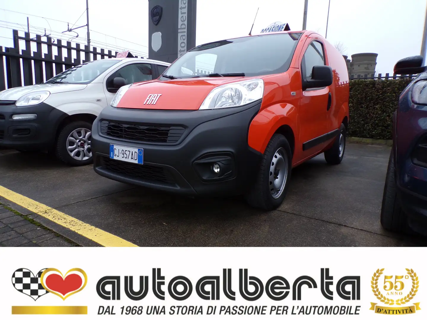 Fiat Fiorino 1.3 Multijet 80 cv Orange - 1