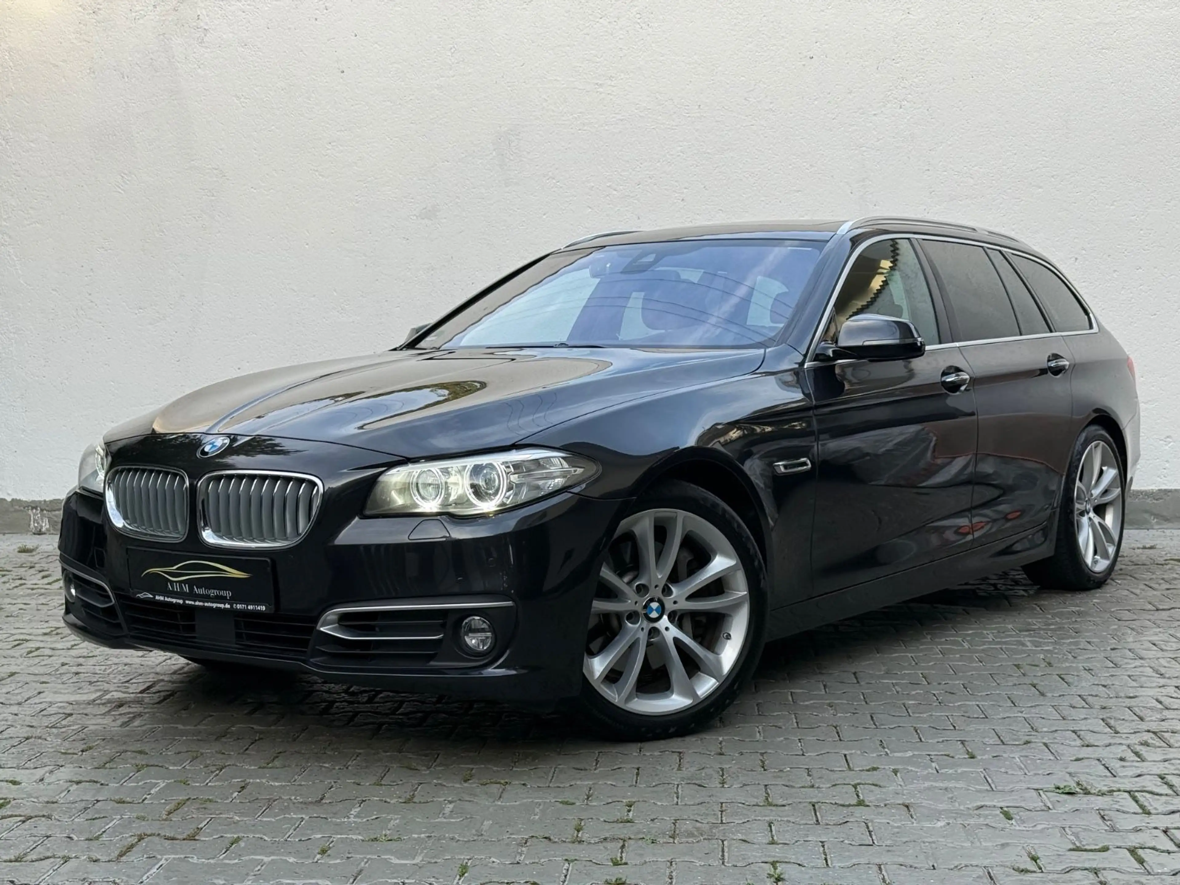 BMW 530 d Touring Aut R-Cam/ACC/HUD/Soft/Keyless/Pano