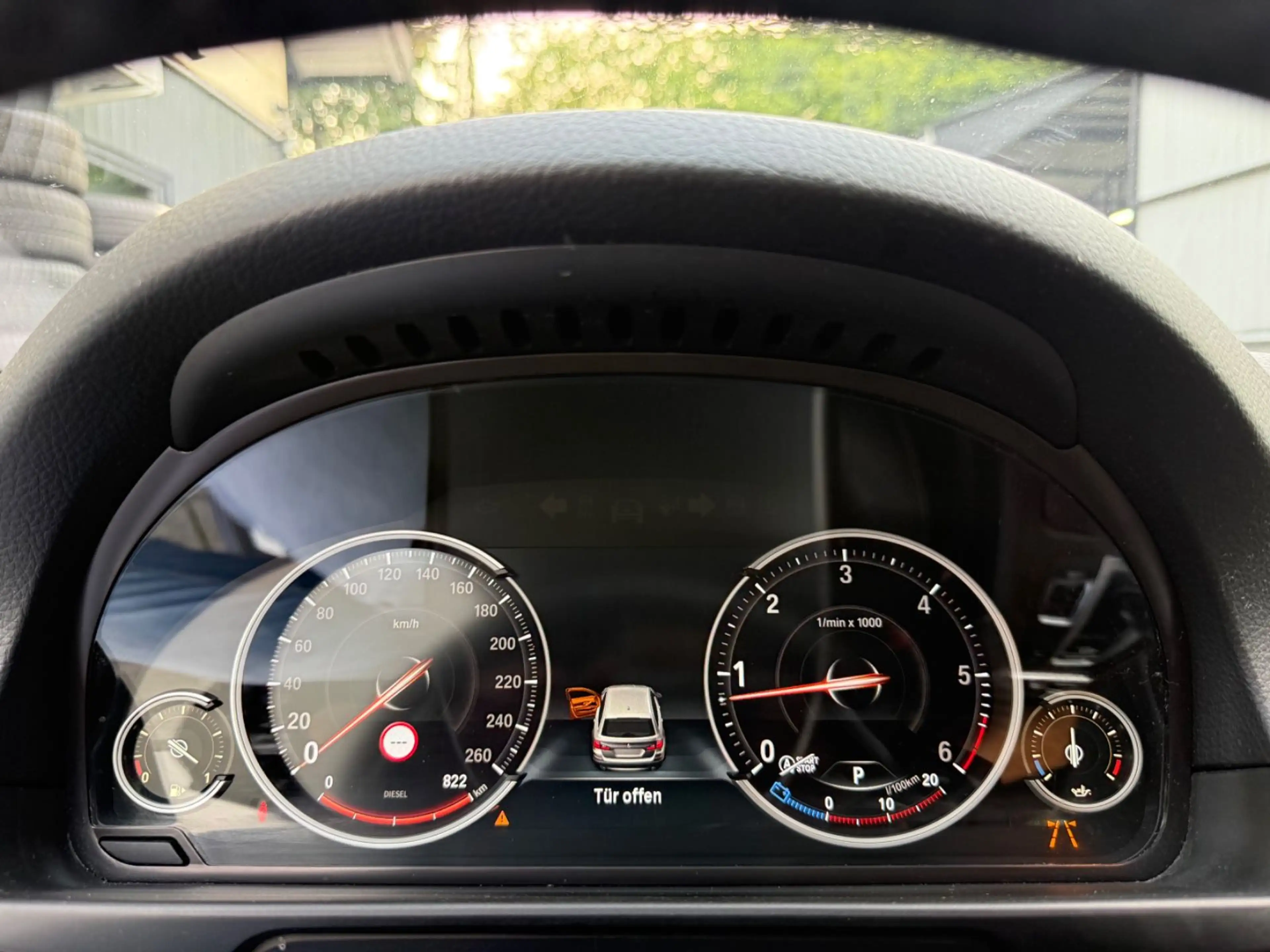 BMW 530 d Touring Aut R-Cam/ACC/HUD/Soft/Keyless/Pano — photo 12