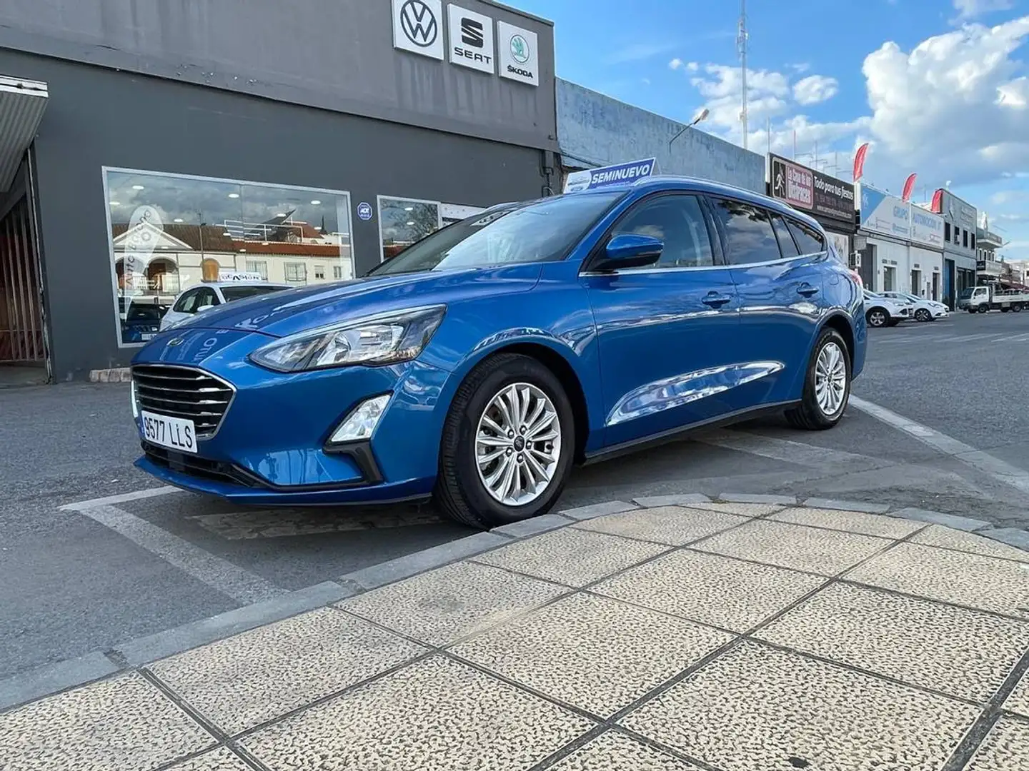 Ford Focus 1.5Ecoblue Titanium 120 Azul - 1