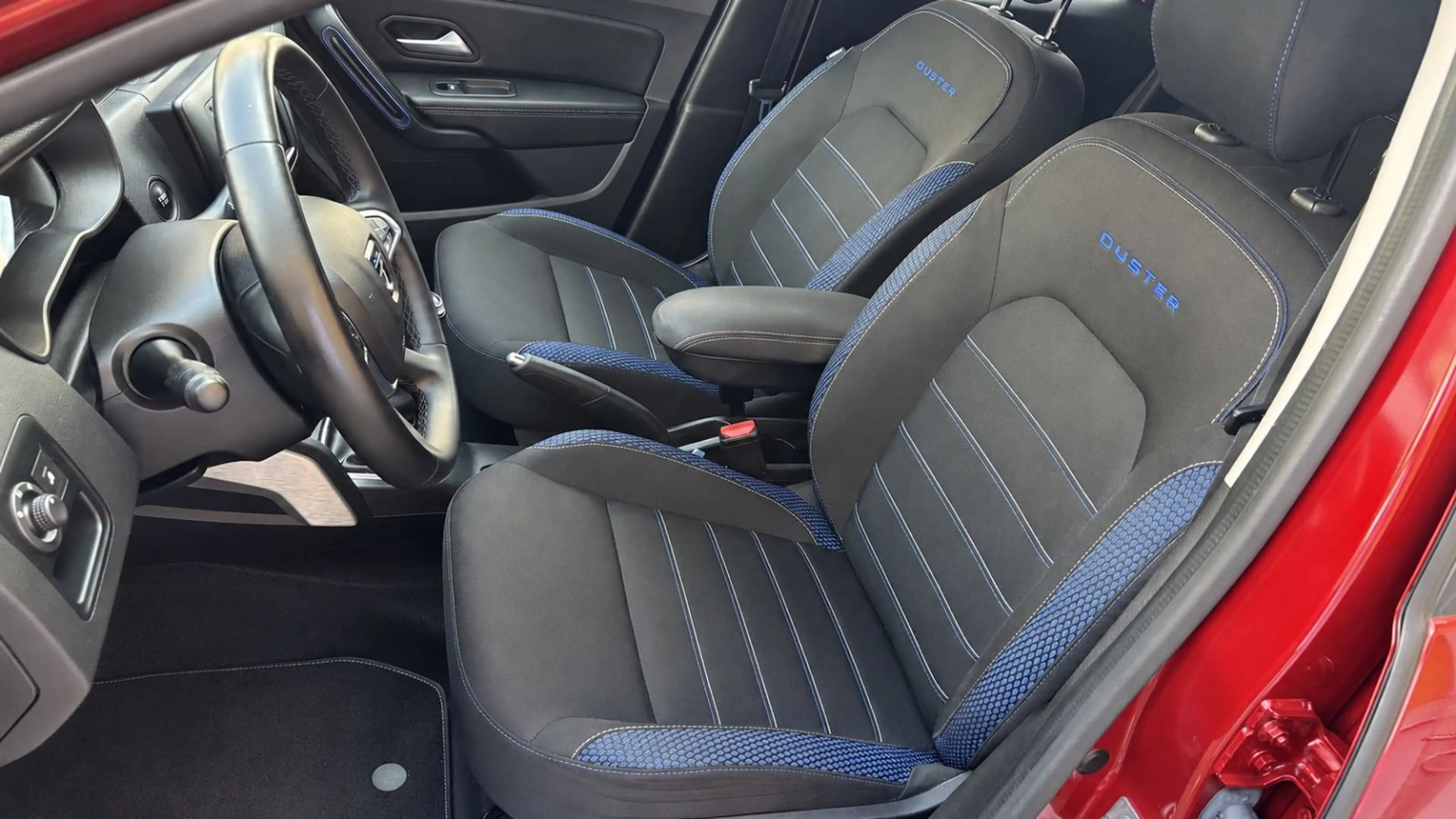 Dacia Duster II Celebration 1.5 dci / Kamera/ SHZ — photo 11