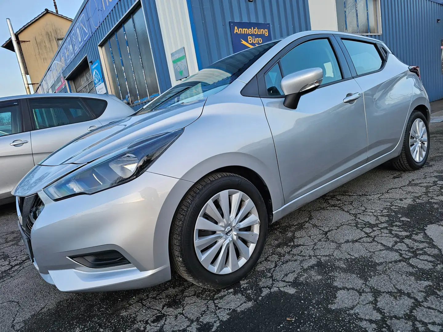 Nissan Micra 1.0 IG-T Acenta Stříbrná - 1