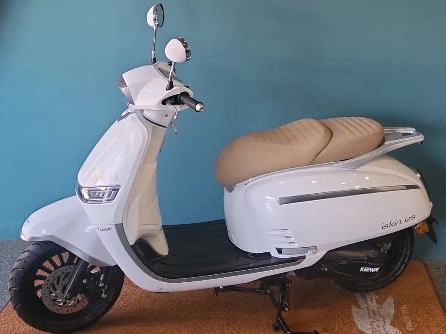 Keeway Iskia 125 Alb - 1