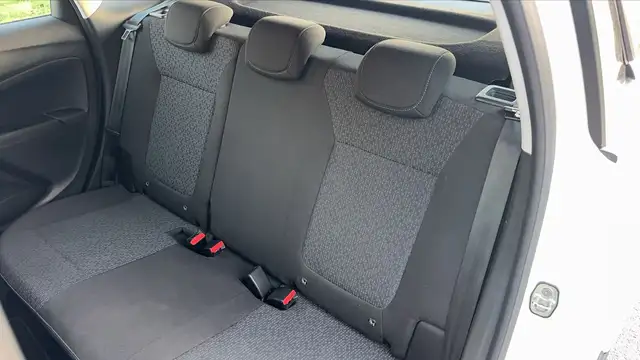 Opel Crossland view 9