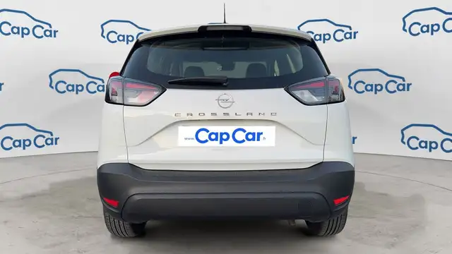 Opel Crossland view 3