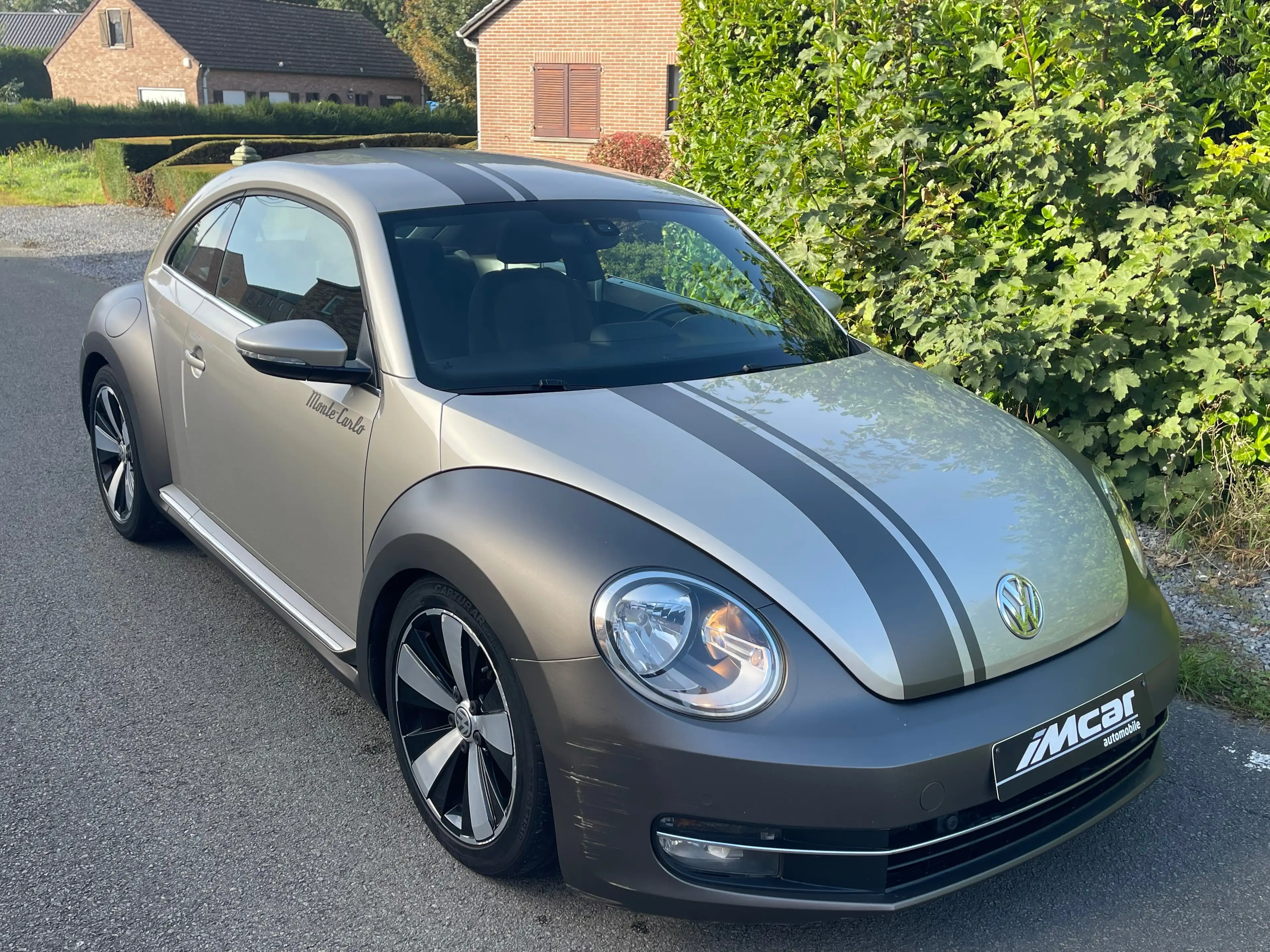 Volkswagen Beetle Beetle 1.6 CR TDi Design BMT — photo 4