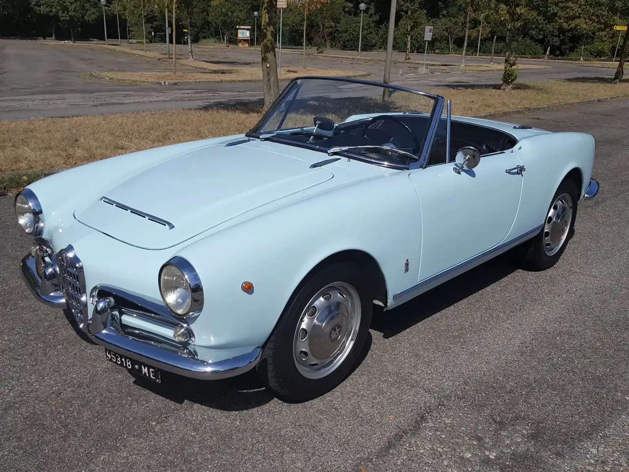 Alfa Romeo Giulia Spider, foto 1