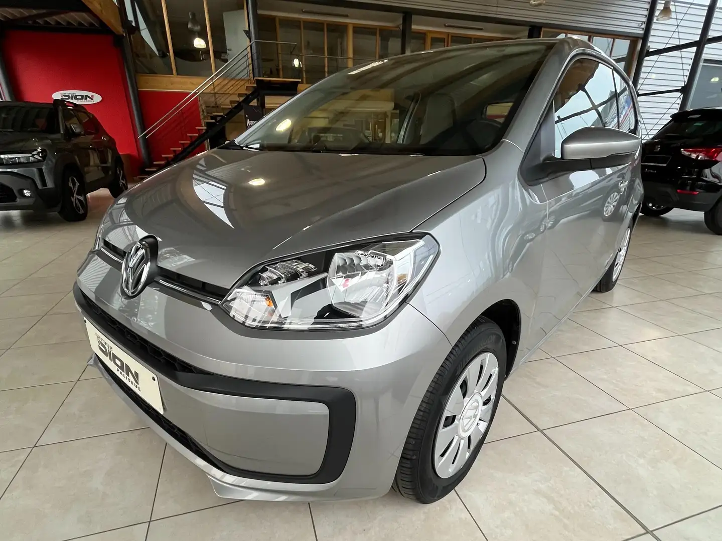 Volkswagen up! Up! Argent - 1