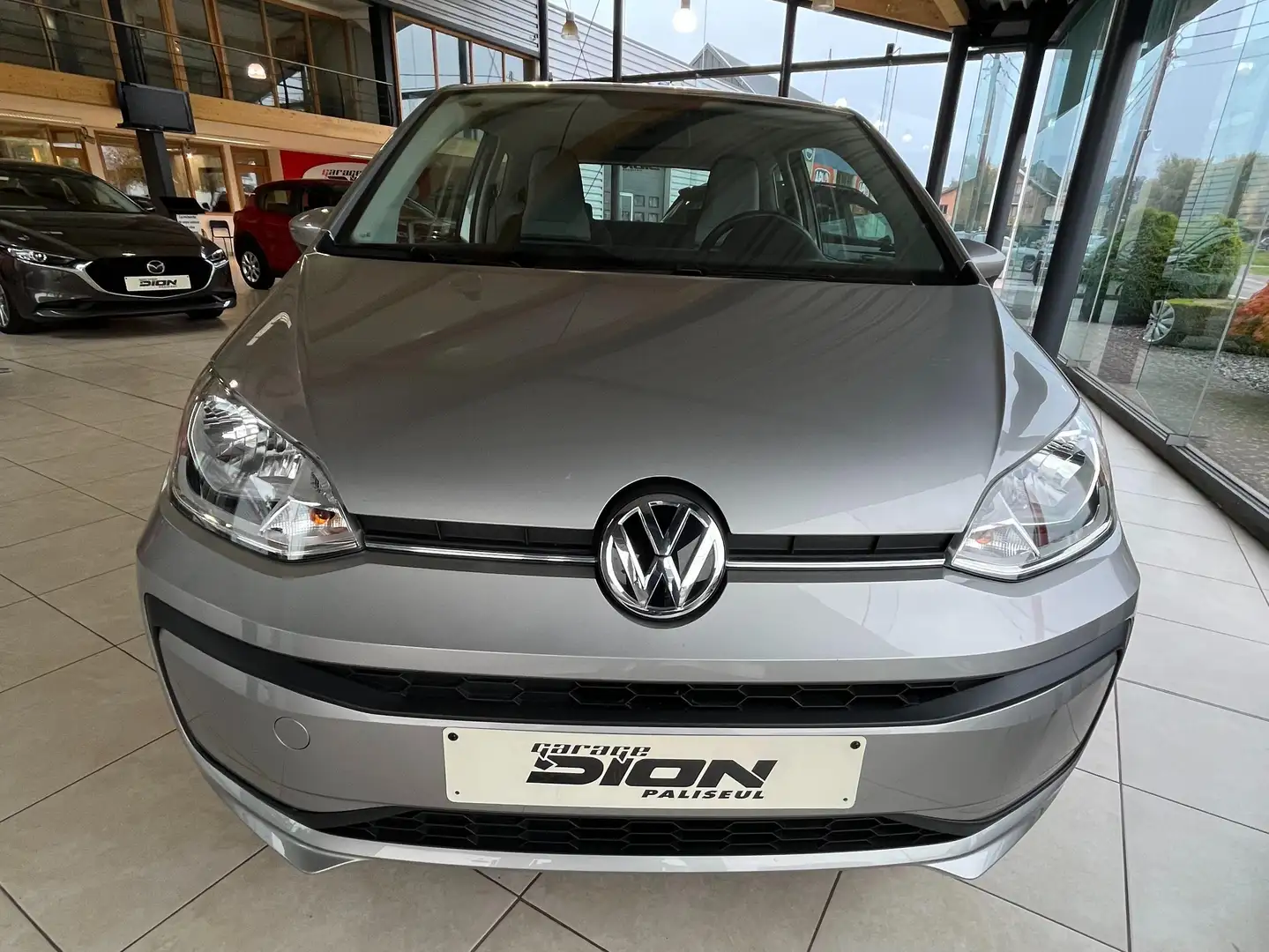 Volkswagen up! Up! Argent - 2
