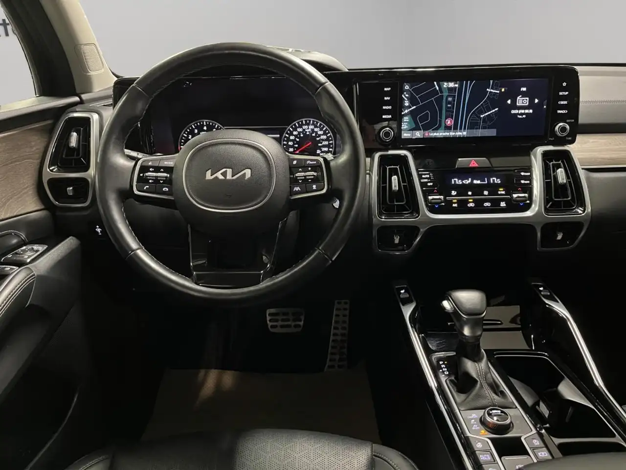 Kia Sorento снимка Kia Sorento