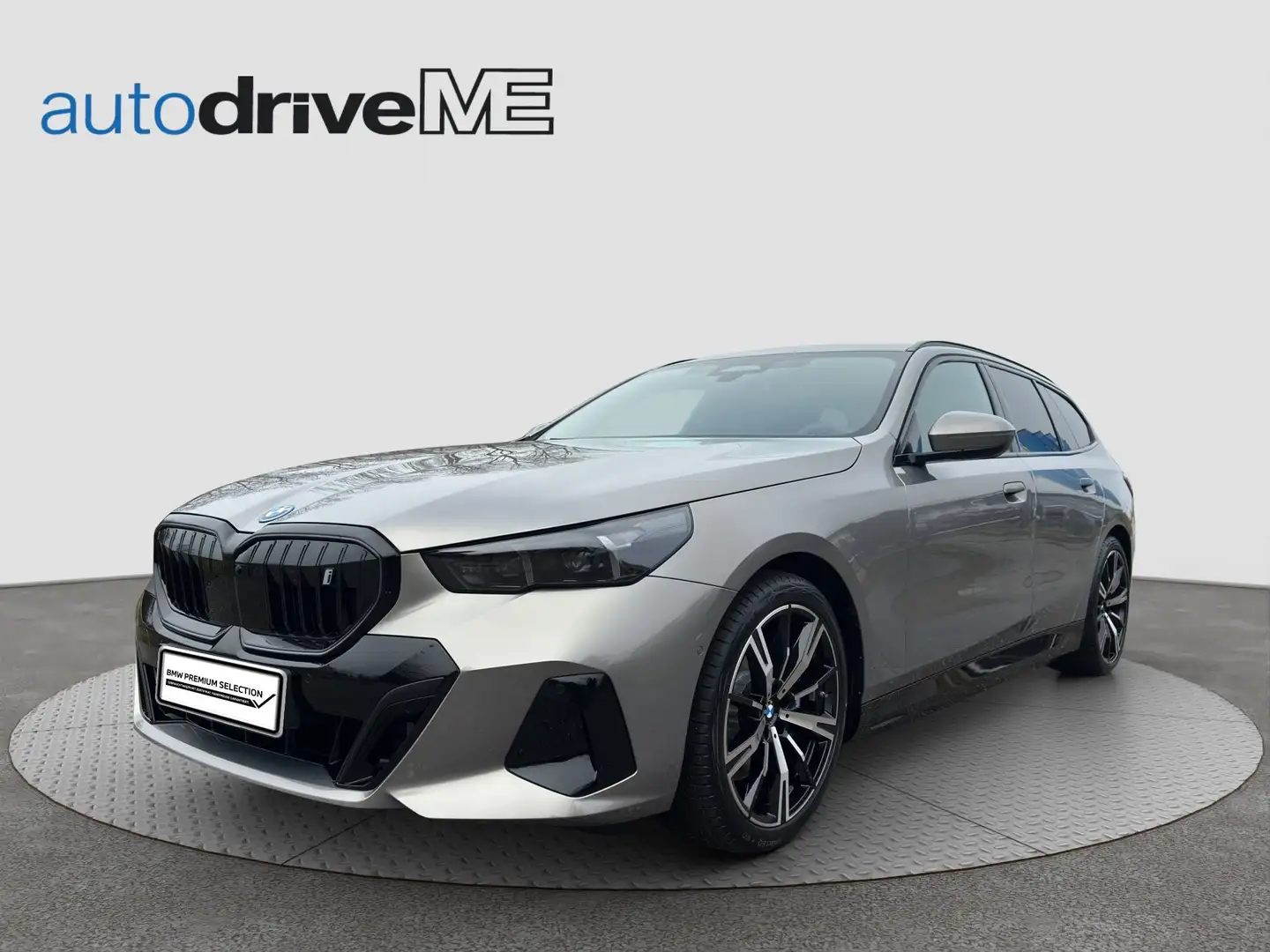 BMW i5 Touring Touring eDrive 40 M-Sport KAM 360 LED Grau - 1