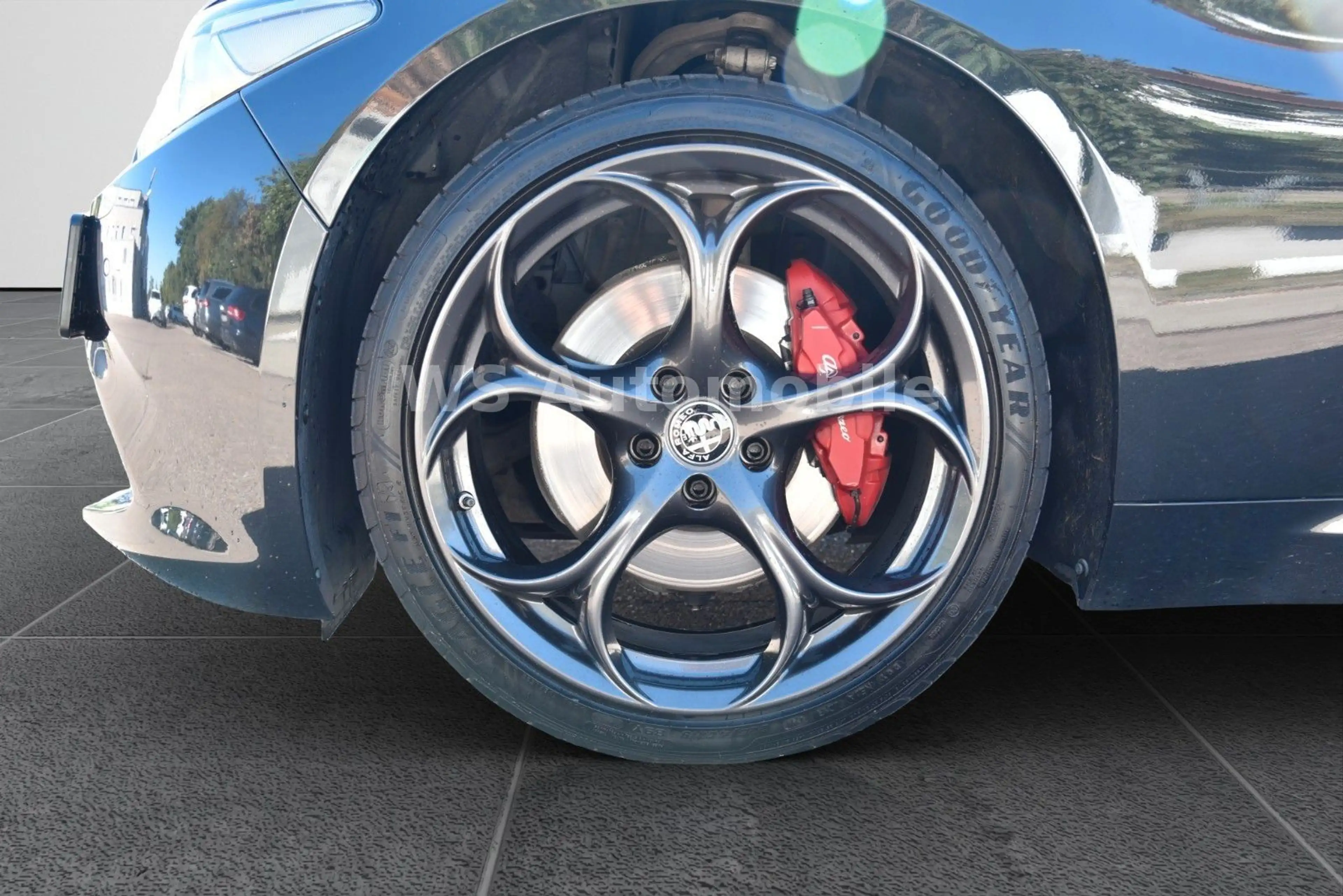 Alfa Romeo Giulia Veloce Q4 **DAB/CAM/SHZ** — photo 8