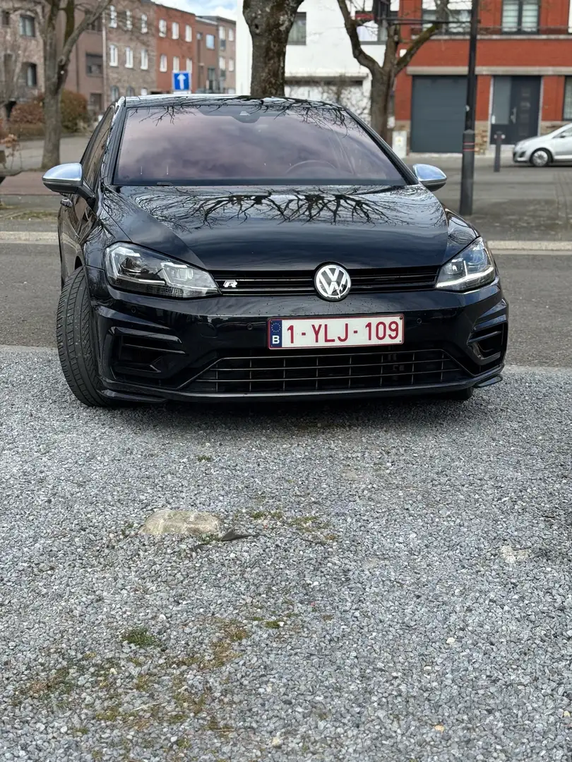 Volkswagen Golf R - 2