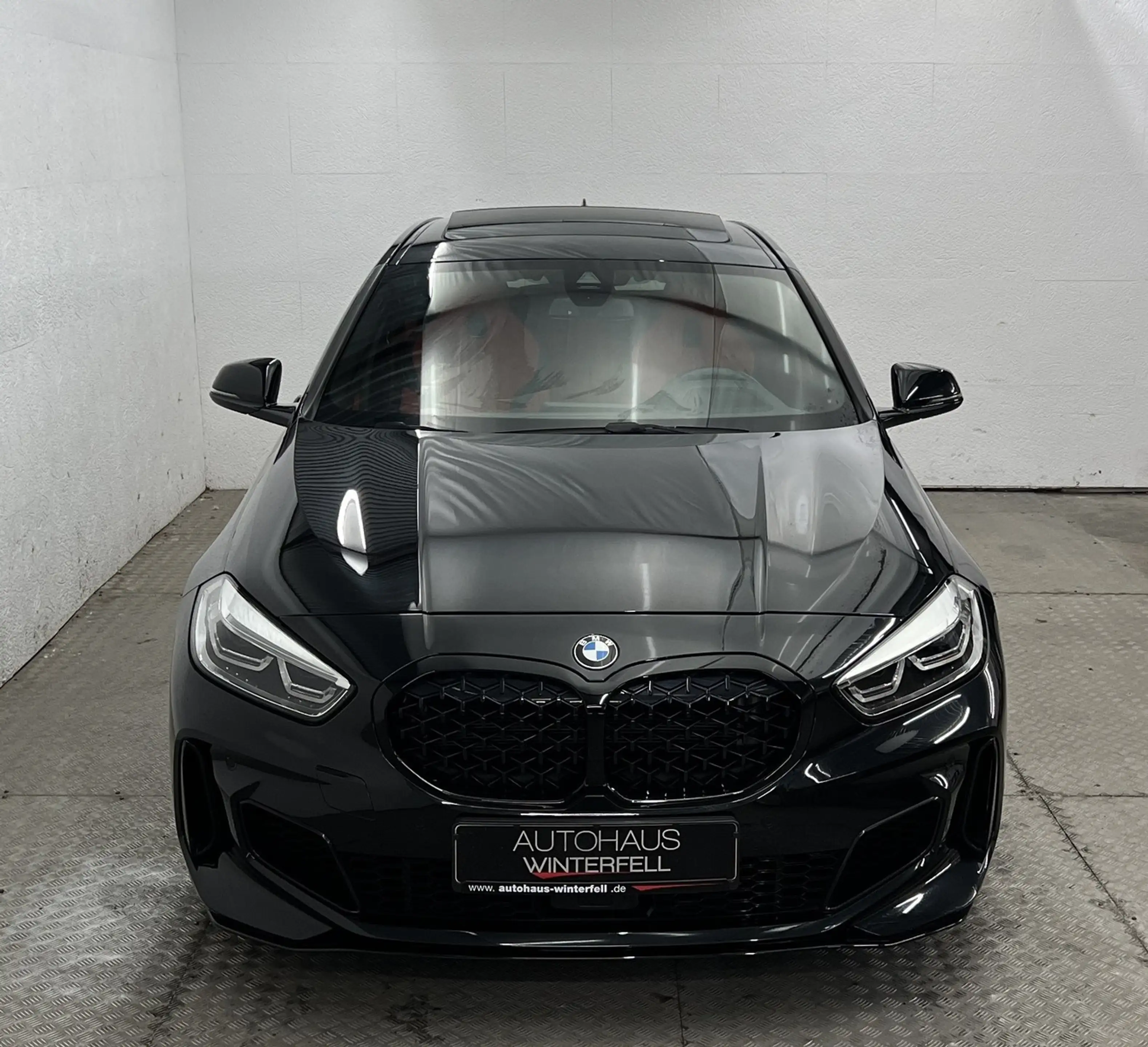 BMW 135 Mi xDrive PERFORMANCE PANO+HUD+MEMO+KAMERA+ — photo 6