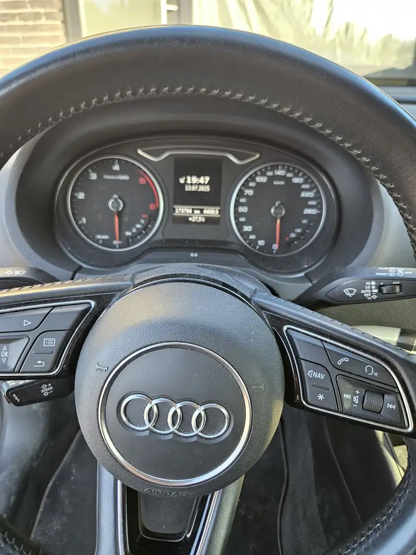 Audi A3 Sportback 1.6 TDi - 2