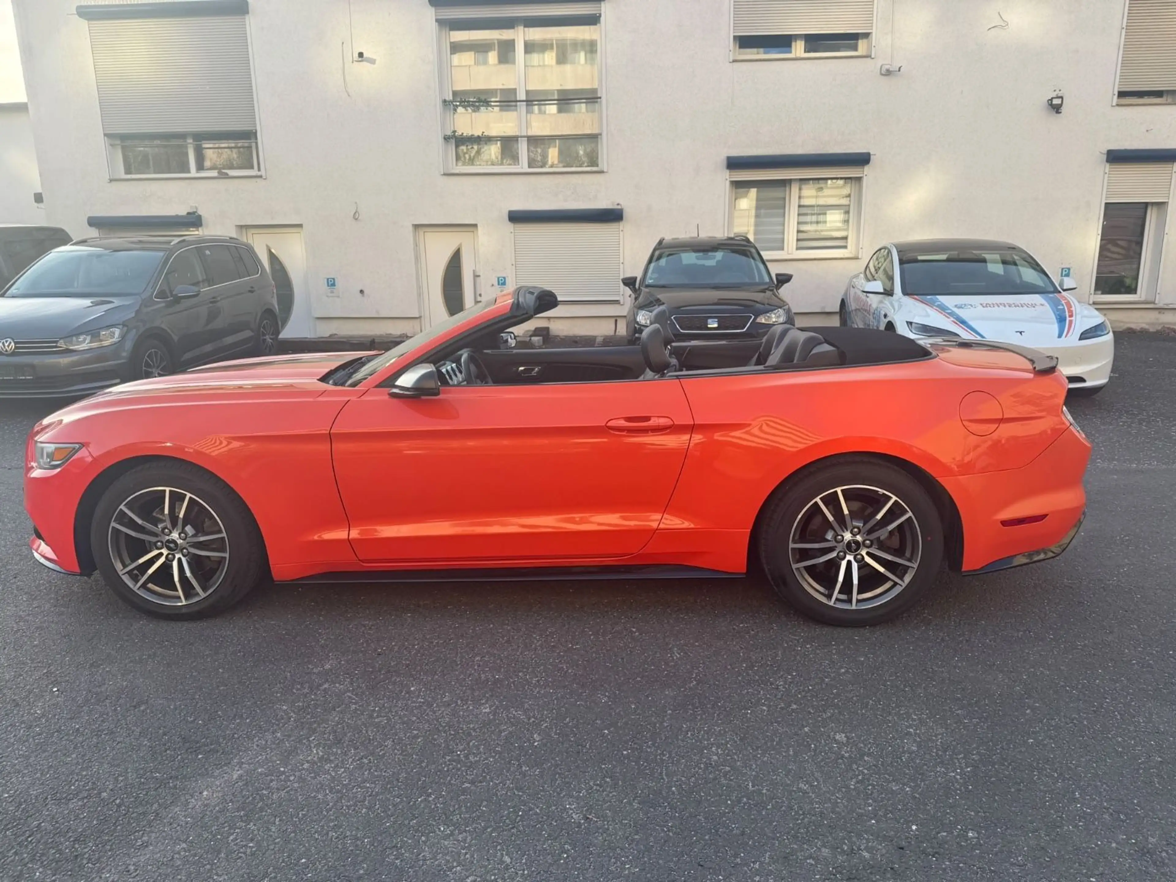 Ford Mustang 2.3 EcoBoost Cabrio  * TOP  Zustand* — photo 5