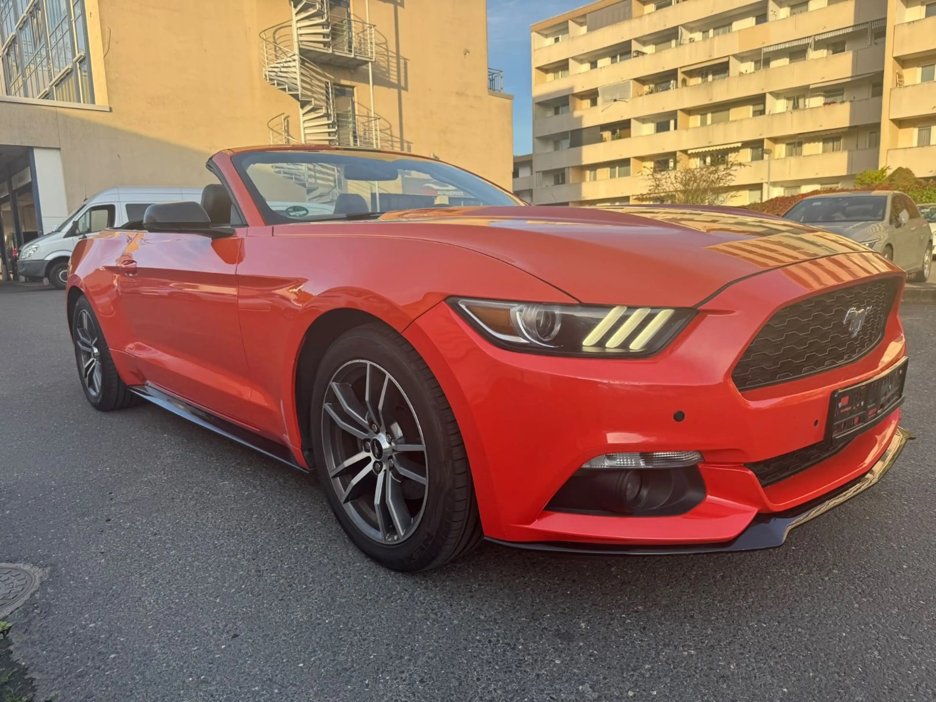 Ford Mustang 2.3 EcoBoost Cabrio  * TOP  Zustand* — photo 3
