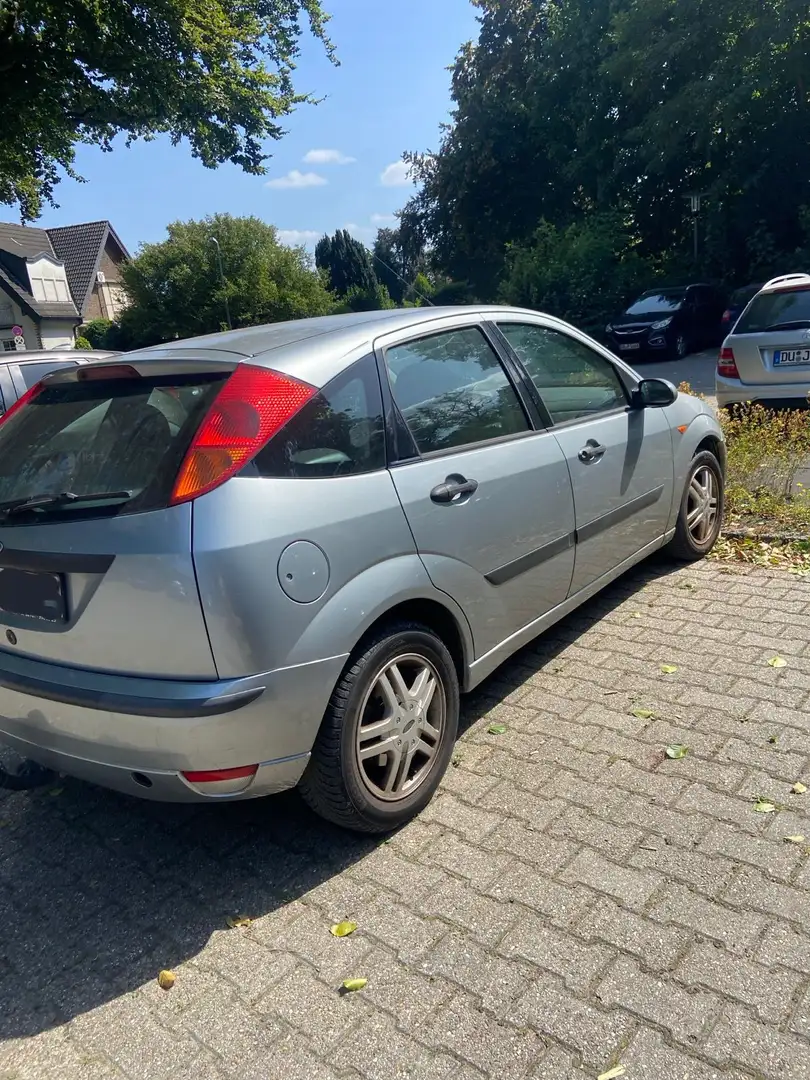 Ford Focus Focus Blau - 2