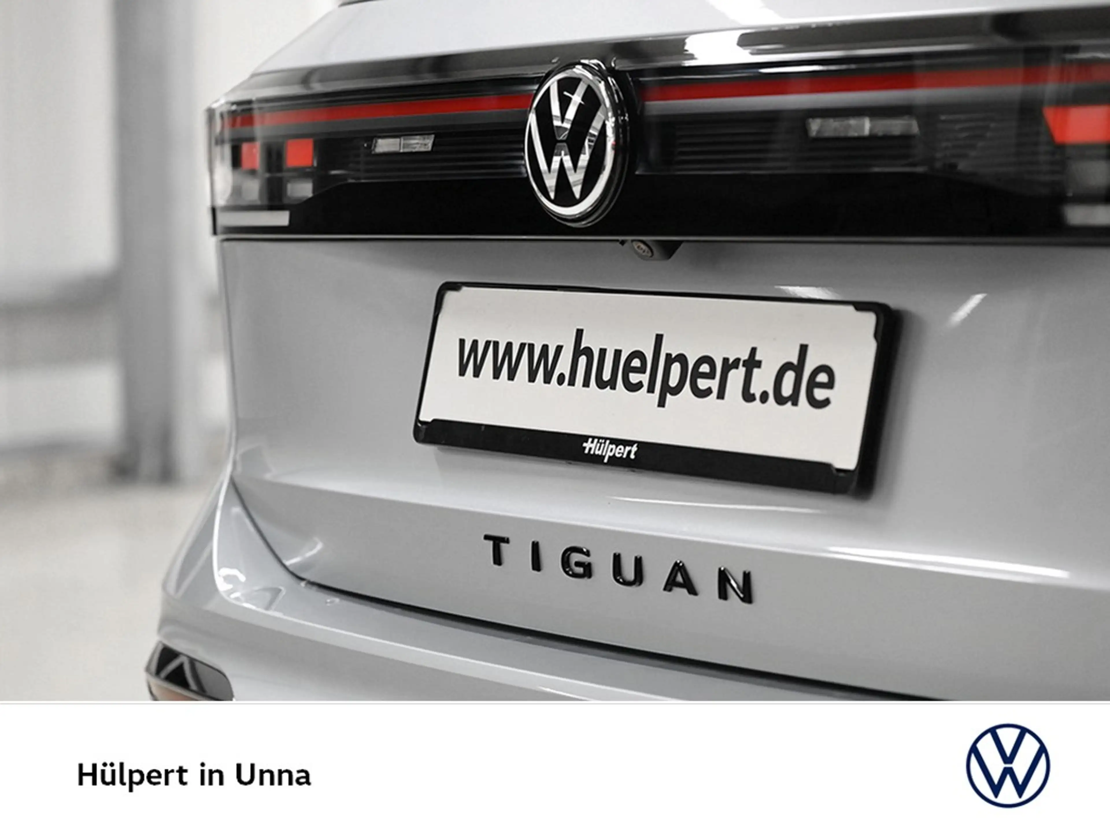 Volkswagen Tiguan 2.0 TDI R-LINE 4MOTION MATRIXLED BLACKSTYLE — photo 7